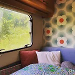 Aurinko : Caravane Avec Bain Nordique Penzion Roquefort-Les-Cascades