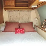 Aurinko : Caravane Avec Bain Nordique Penzion 3*