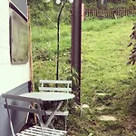 Aurinko : Caravane Avec Bain Nordique Konukevi 3*