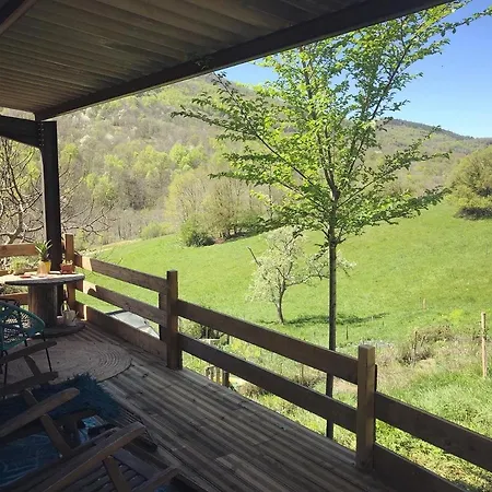 Guest house Aurinko : Caravane Avec Bain Nordique