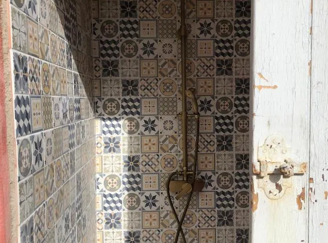 Aurinko : Caravane Avec Bain Nordique Roquefort-Les-Cascades